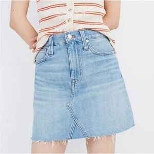 Madewell Rigid Denim A-Line Mini Skirt in Lovell Wash NWOT 28